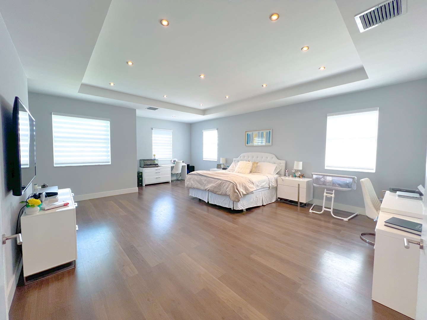 Property photo at 8426 NW 116th Avenue, Doral, FL